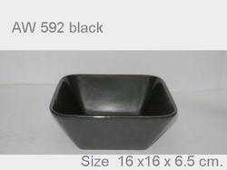 AW 592